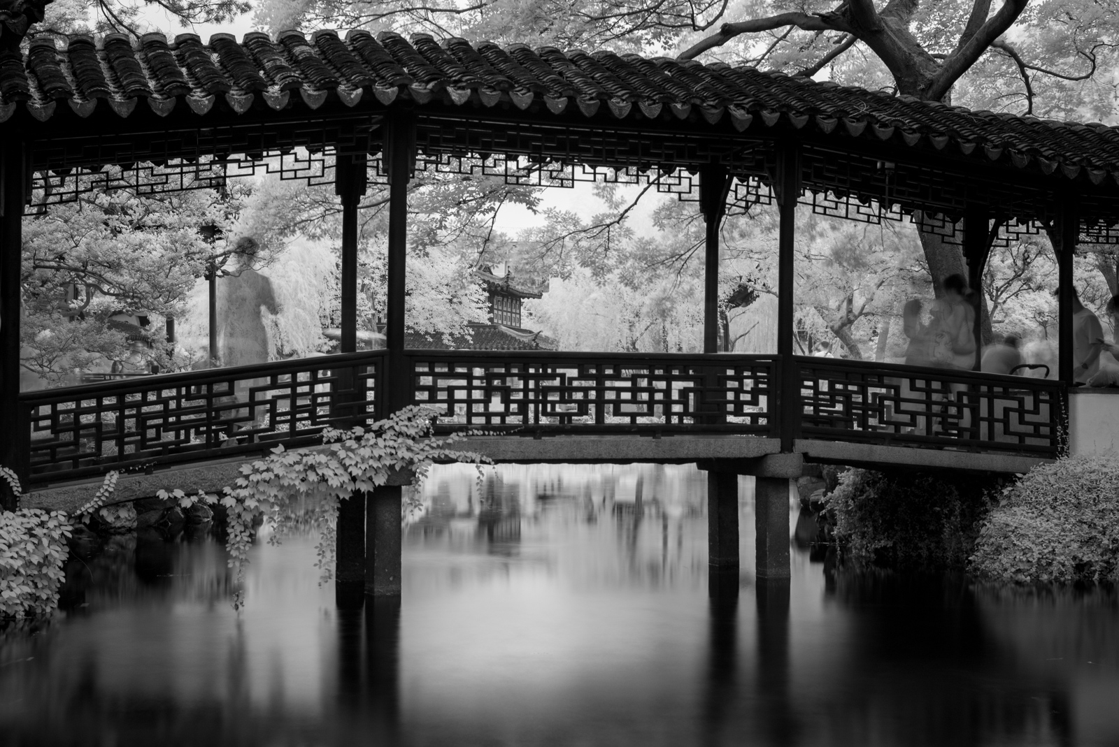The Little Flying Rainbow Bridge, with the Fragrant Islet faintly visible beyond.